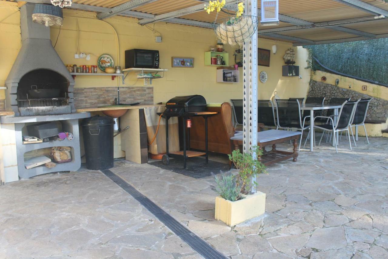 Romani,26 Olivella Luaran gambar